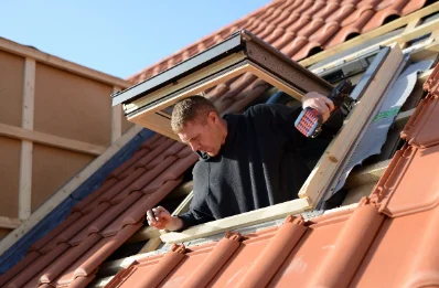 Pose de fenêtres de toit Velux à Champsecret
